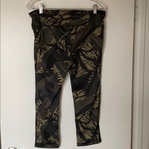 Camo leisurewear
